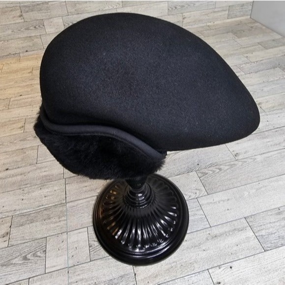 Bailey of Hollywood Wagner Black Wool Flat Cap Hat w/ Ear Flaps, Size Small NWT - Picture 2 of 11